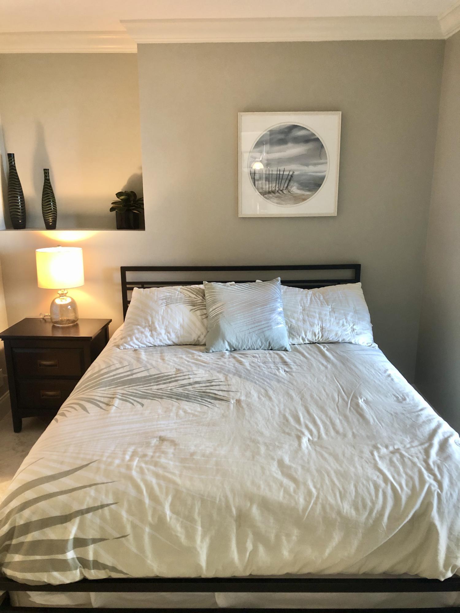 5440 North Ocean Avenue, Unit 803 Riviera Beach, FL 33404 - Photo 11 of 32 IMG_3583 2