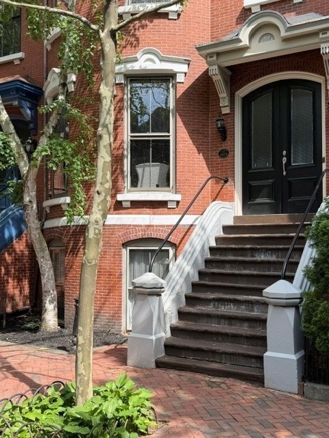 27 Mattoon Street Springfield, MA 01105 - Photo 1 of 37