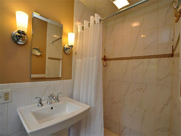 14 Reservoir Road Westwood, MA 02090 - Photo 20 of 28 Gallery Image 20