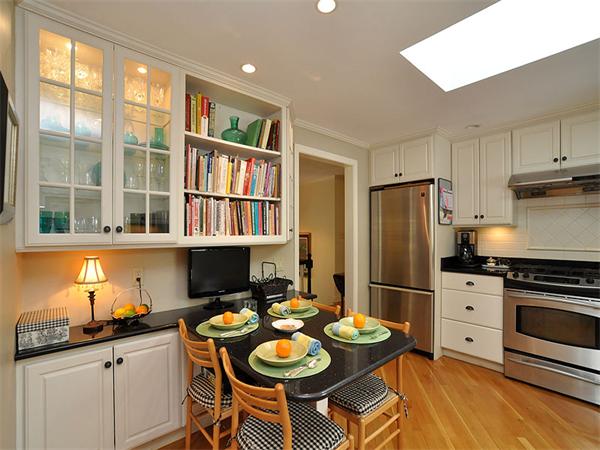 14 Reservoir Road Westwood, MA 02090 - Photo 8 of 28 Gallery Image 8