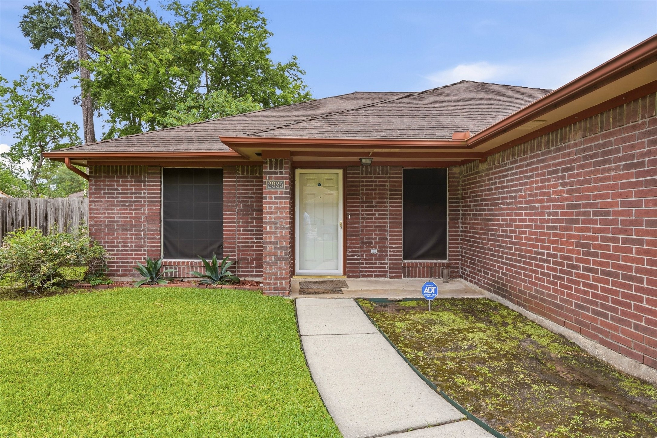 2935 Pheasant Run Humble, TX 77396 - Photo 4 of 34
