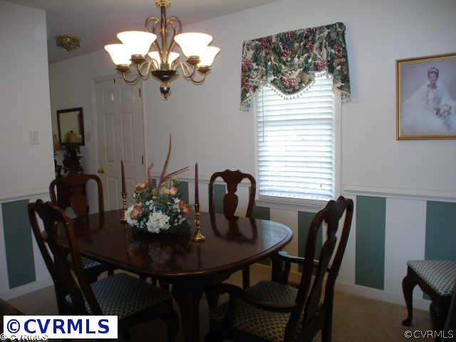 9601 Lockberry Ridge Loop Richmond, VA 23237 - Photo 4 of 8 Dining Room