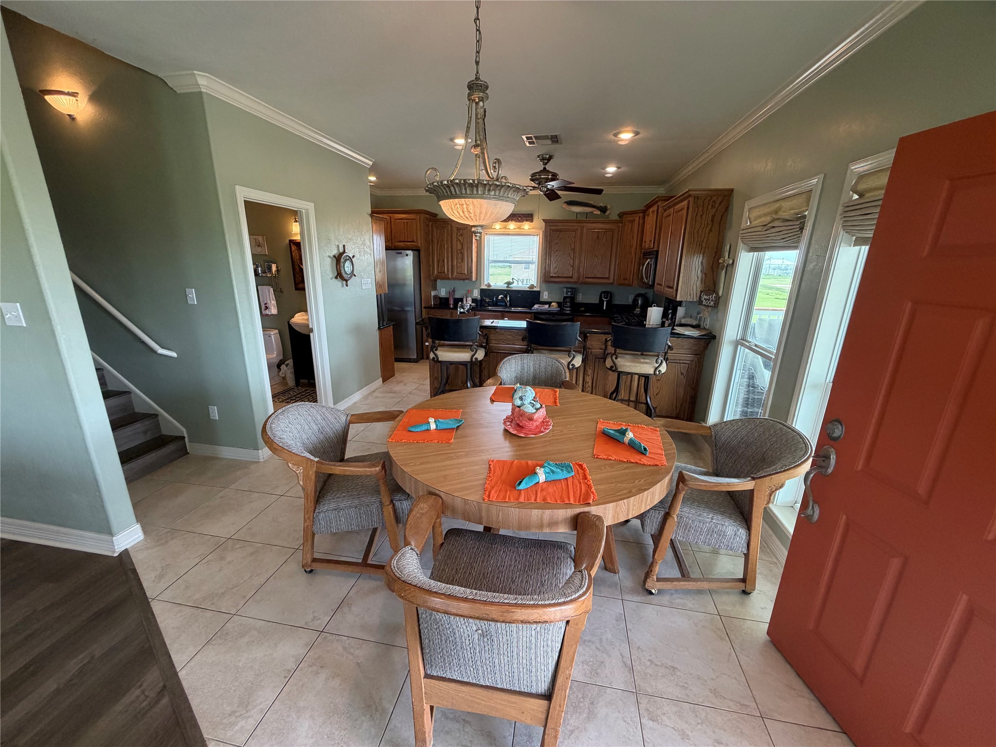 979 Rancho Carribe Drive Crystal Beach, TX 77650 - Photo 20 of 50 Other half of dining area and kitchen