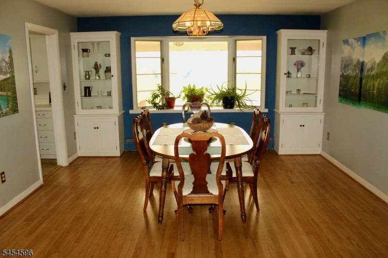 206 Ridge Road Phillipsburg, NJ 08865 - Photo 8 of 25 Gallery Image 8