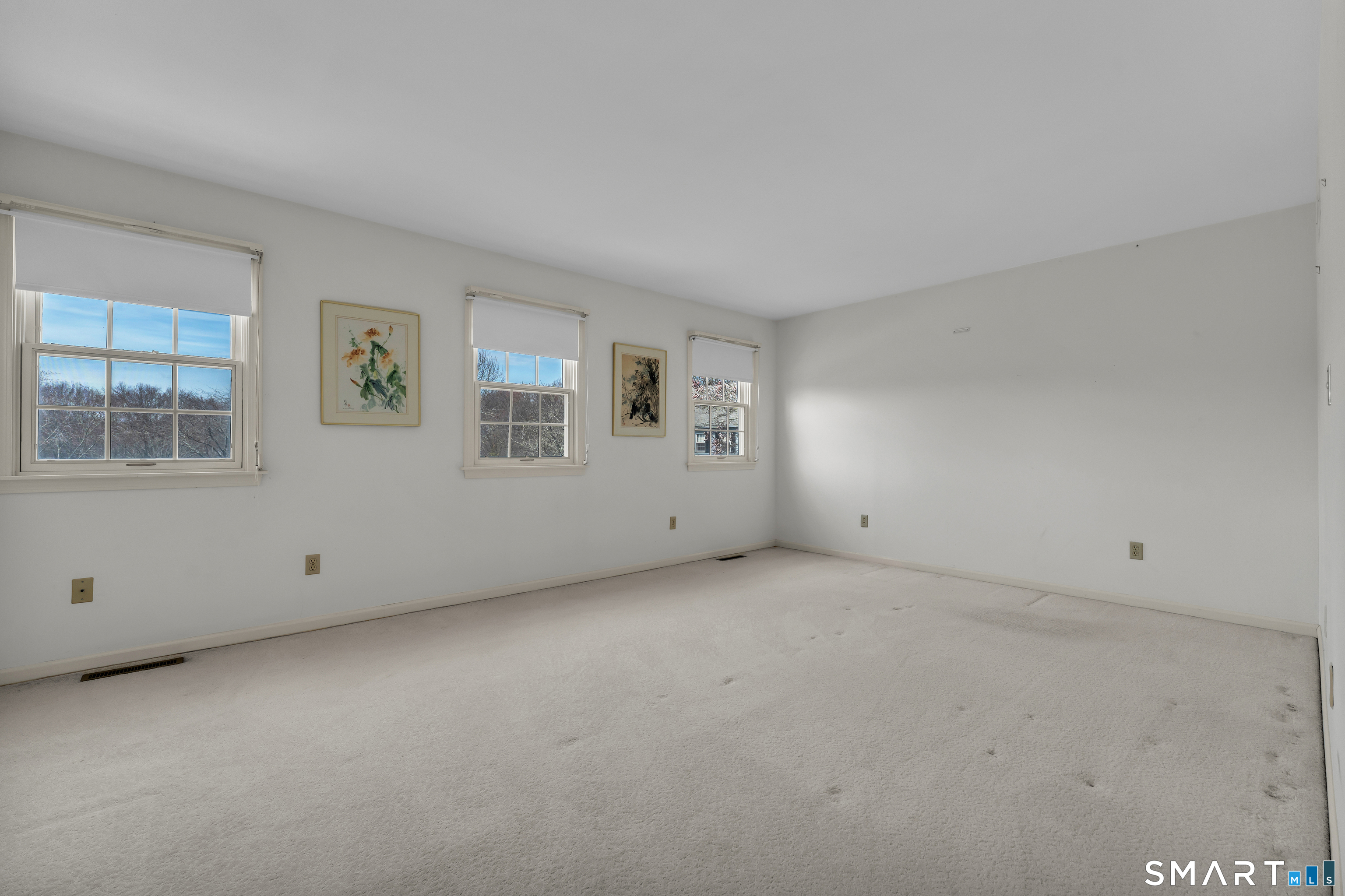 23 Hampshire Road, Unit 23 Madison, CT 06443 - Photo 33 of 39 Second large bedroom