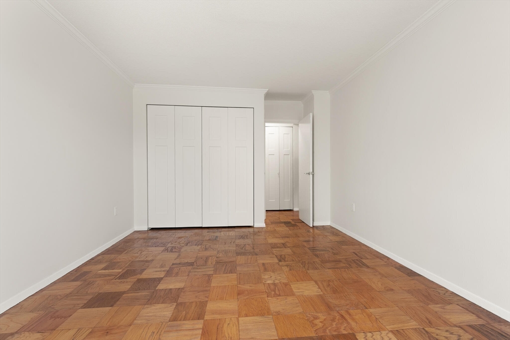 2 Hawthorne Place, Unit 5H Boston, MA 02114 - Photo 17 of 21