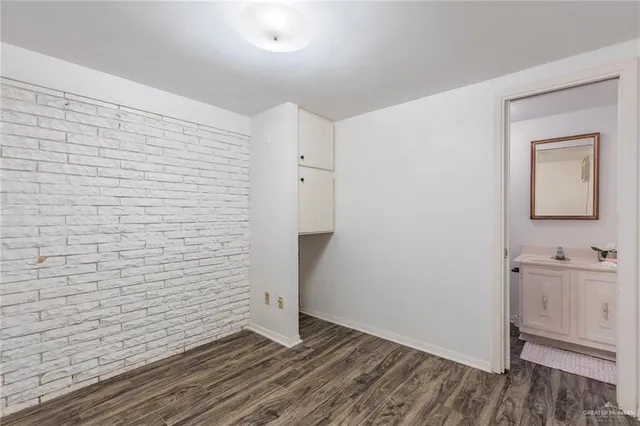 a house view with a outdoor space