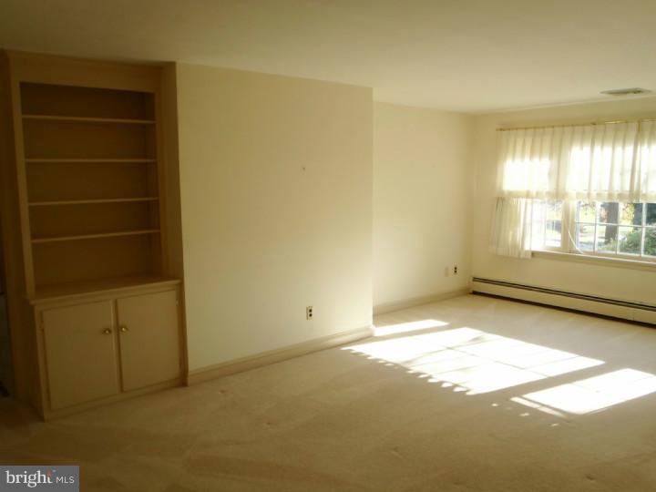 437 Landis Road Harleysville, PA 19438 - Photo 12 of 24 Gallery Image 12