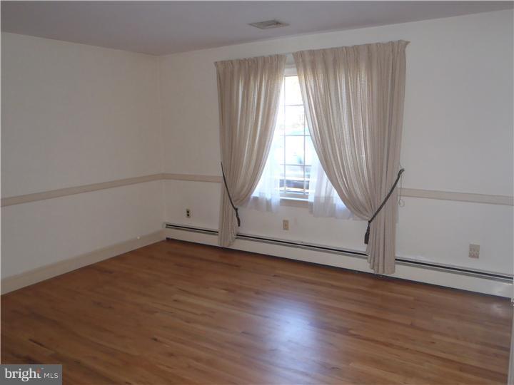 437 Landis Road Harleysville, PA 19438 - Photo 13 of 24 Gallery Image 13