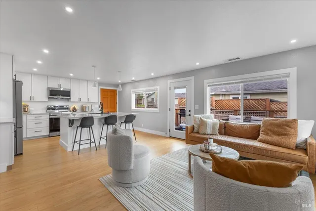 $1,350,000 | 1235 Bay View Street, Bodega Bay, CA 94923