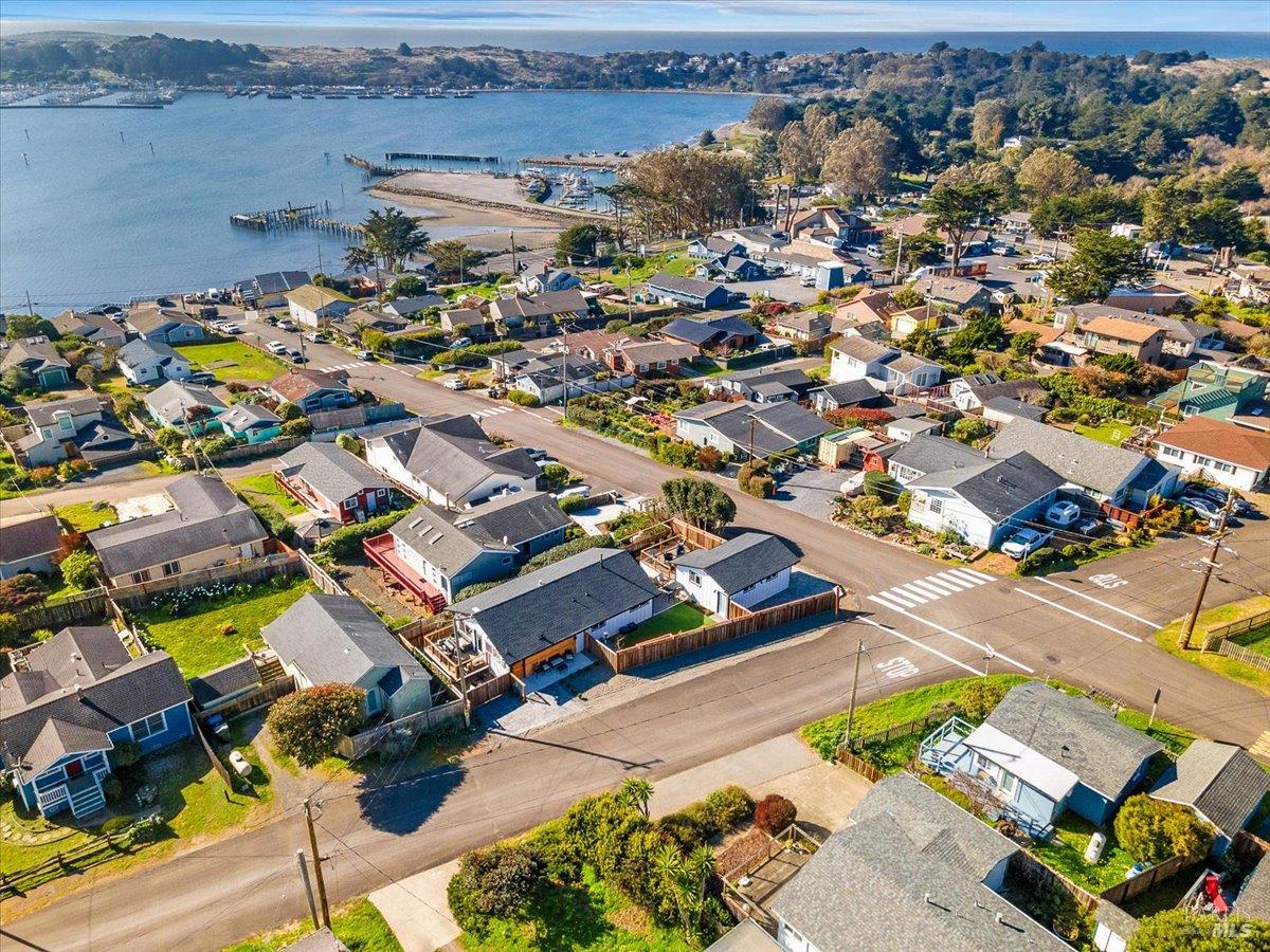 1235 Bay View Street Bodega Bay, CA 94923 - Photo 32 of 38