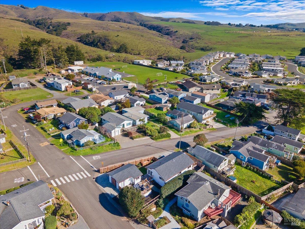 1235 Bay View Street Bodega Bay, CA 94923 - Photo 35 of 38