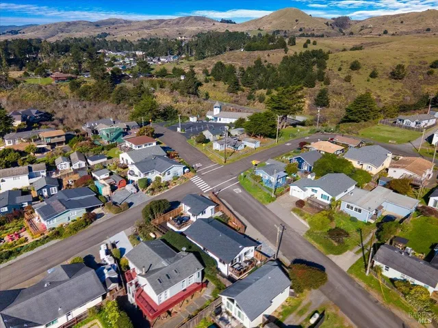 $1,350,000 | 1235 Bay View Street, Bodega Bay, CA 94923