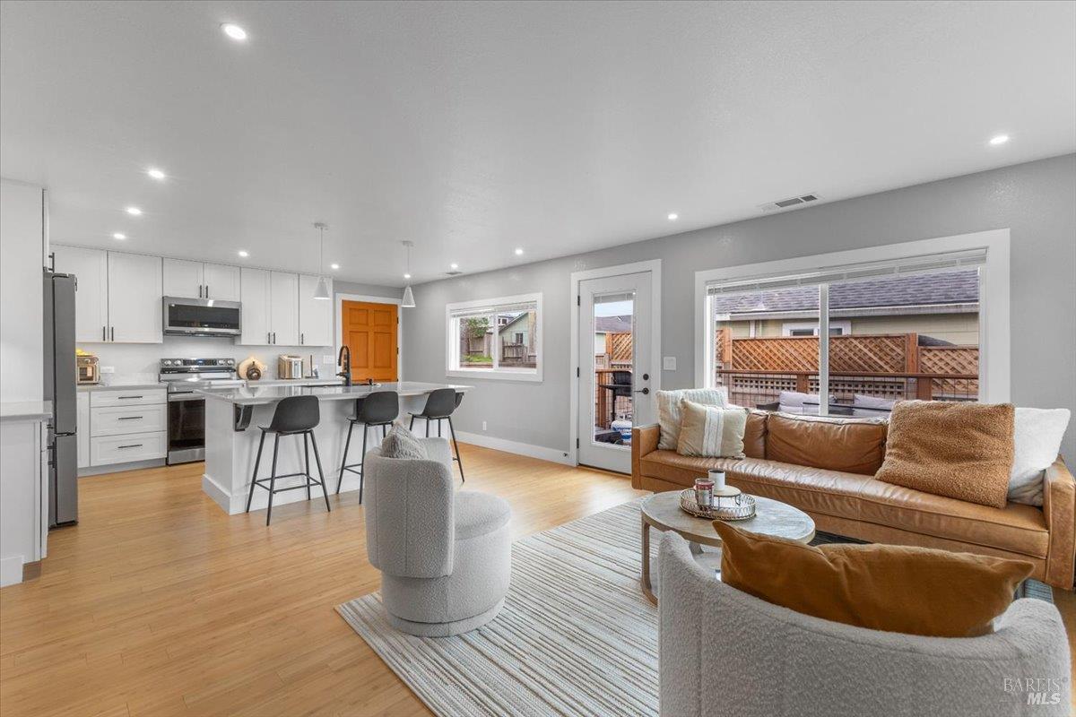 1235 Bay View Street Bodega Bay, CA 94923 - Photo 10 of 38