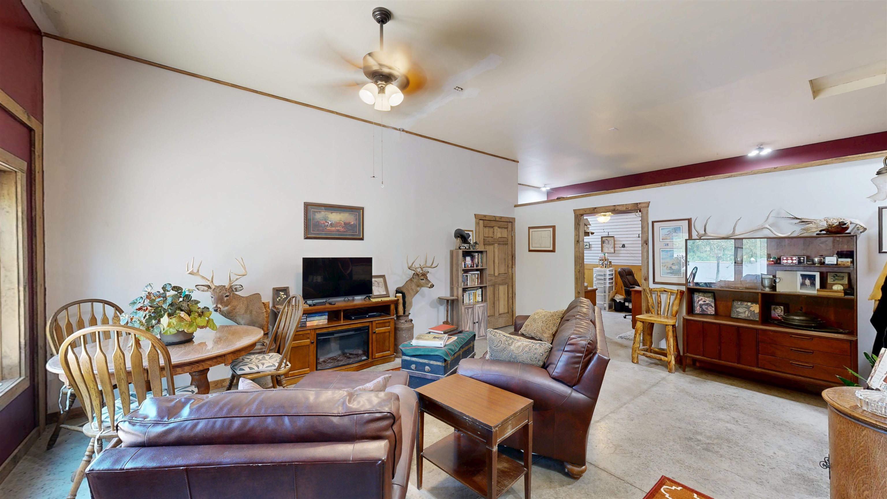 2839 Blair Road New Albin, IA 52160 - Photo 10 of 62