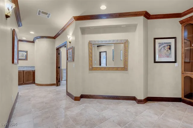 $2,900,000 | 264 Crestview Drive, Las Vegas, NV 89124