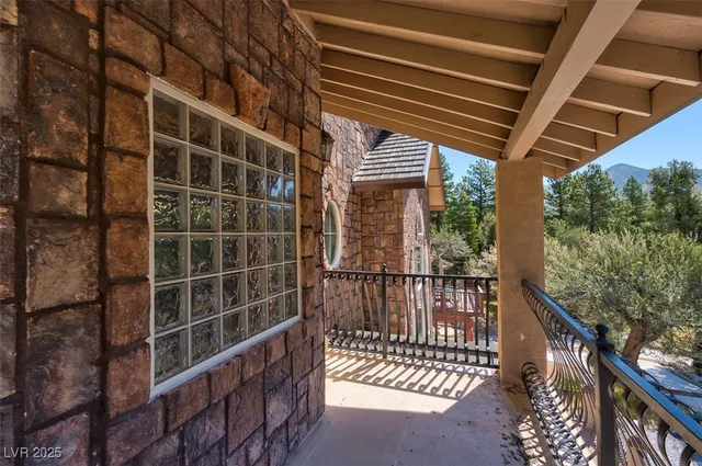 $2,900,000 | 264 Crestview Drive, Las Vegas, NV 89124