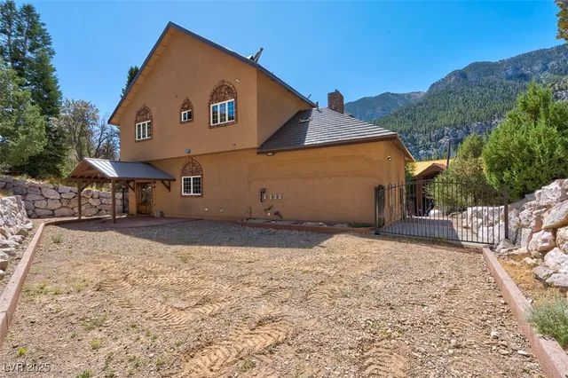 $2,900,000 | 264 Crestview Drive, Las Vegas, NV 89124