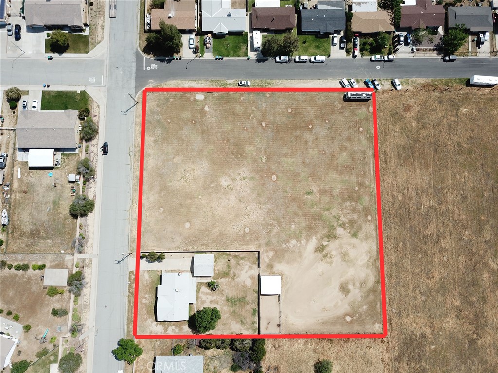 514 Victory Avenue Banning, CA 92220 - Photo 57 of 60 East View