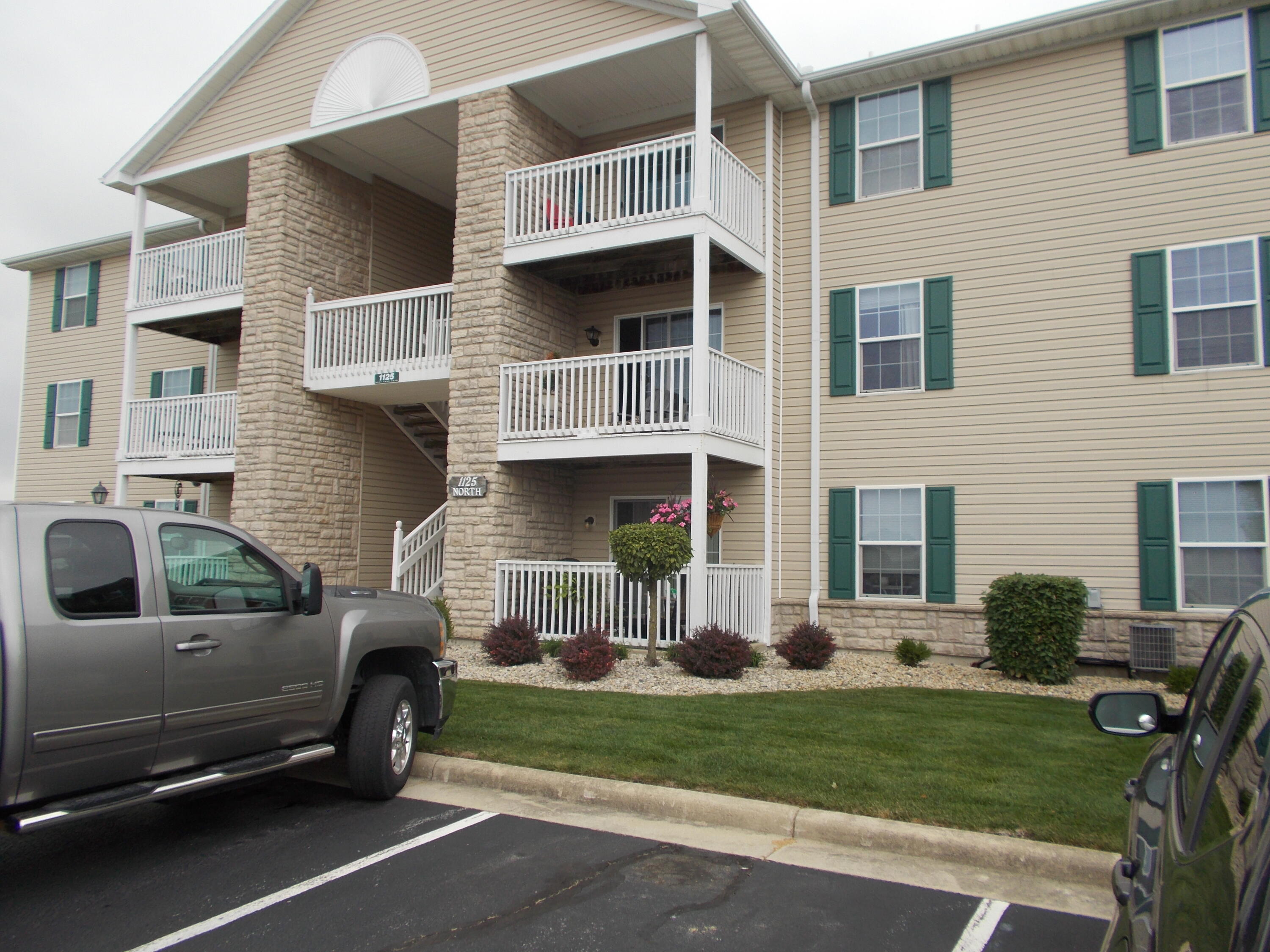 1125 West Bank Road, Unit 204 Celina, OH 45822 - Photo 4 of 20