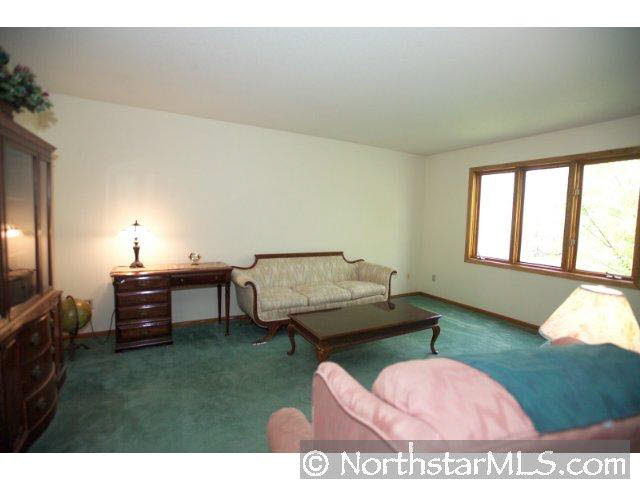 2427 60th Street Northwest Rochester, MN 55901 - Photo 5 of 10