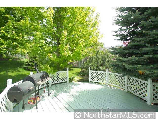 2427 60th Street Northwest Rochester, MN 55901 - Photo 8 of 10