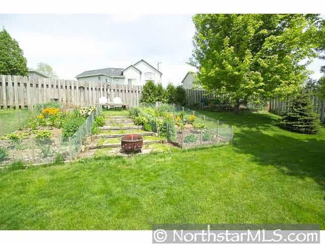 2427 60th Street Northwest Rochester, MN 55901 - Photo 9 of 10