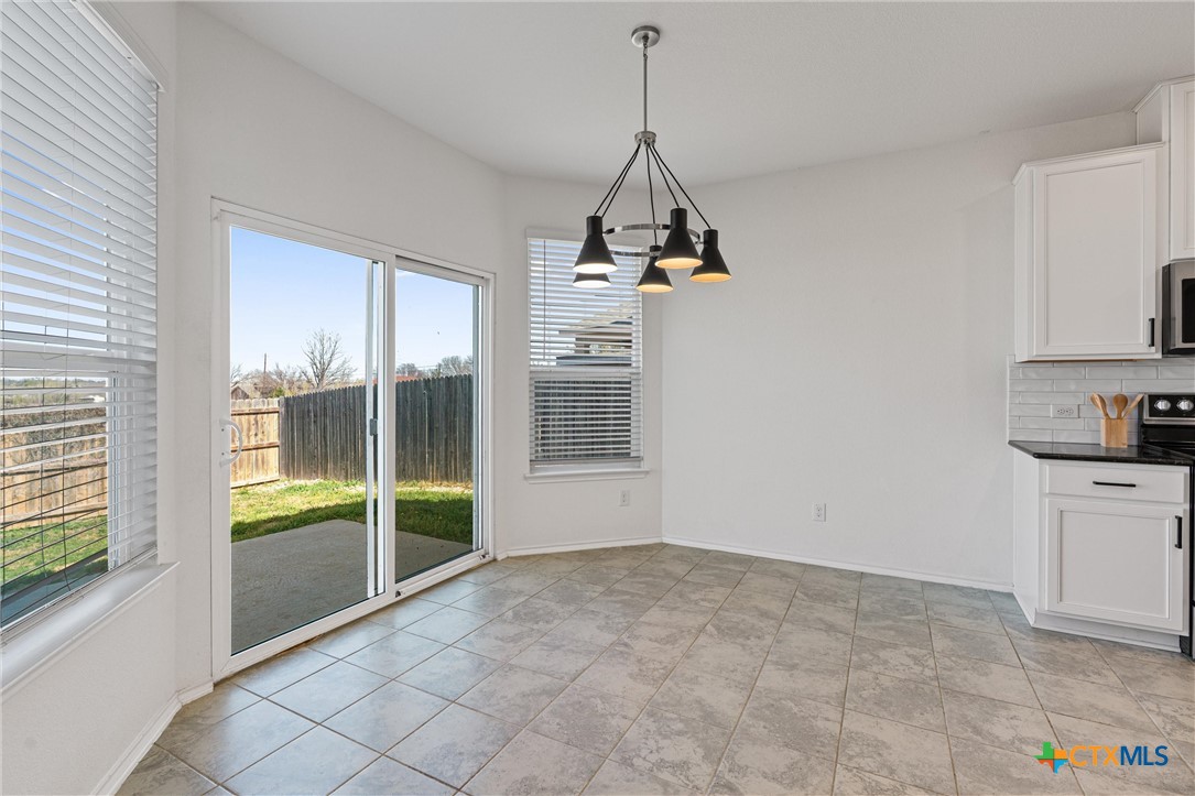 204 Benmyrtle Trail Georgetown, TX 78626 - Photo 12 of 35