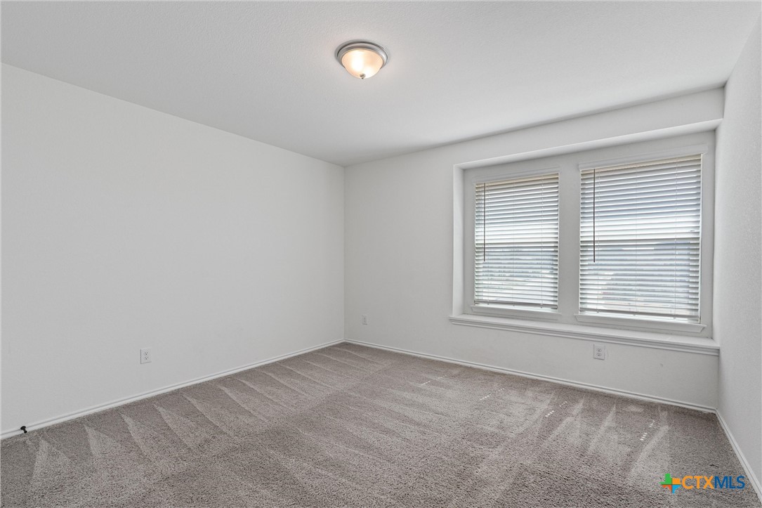 204 Benmyrtle Trail Georgetown, TX 78626 - Photo 29 of 35 an empty room with a window
