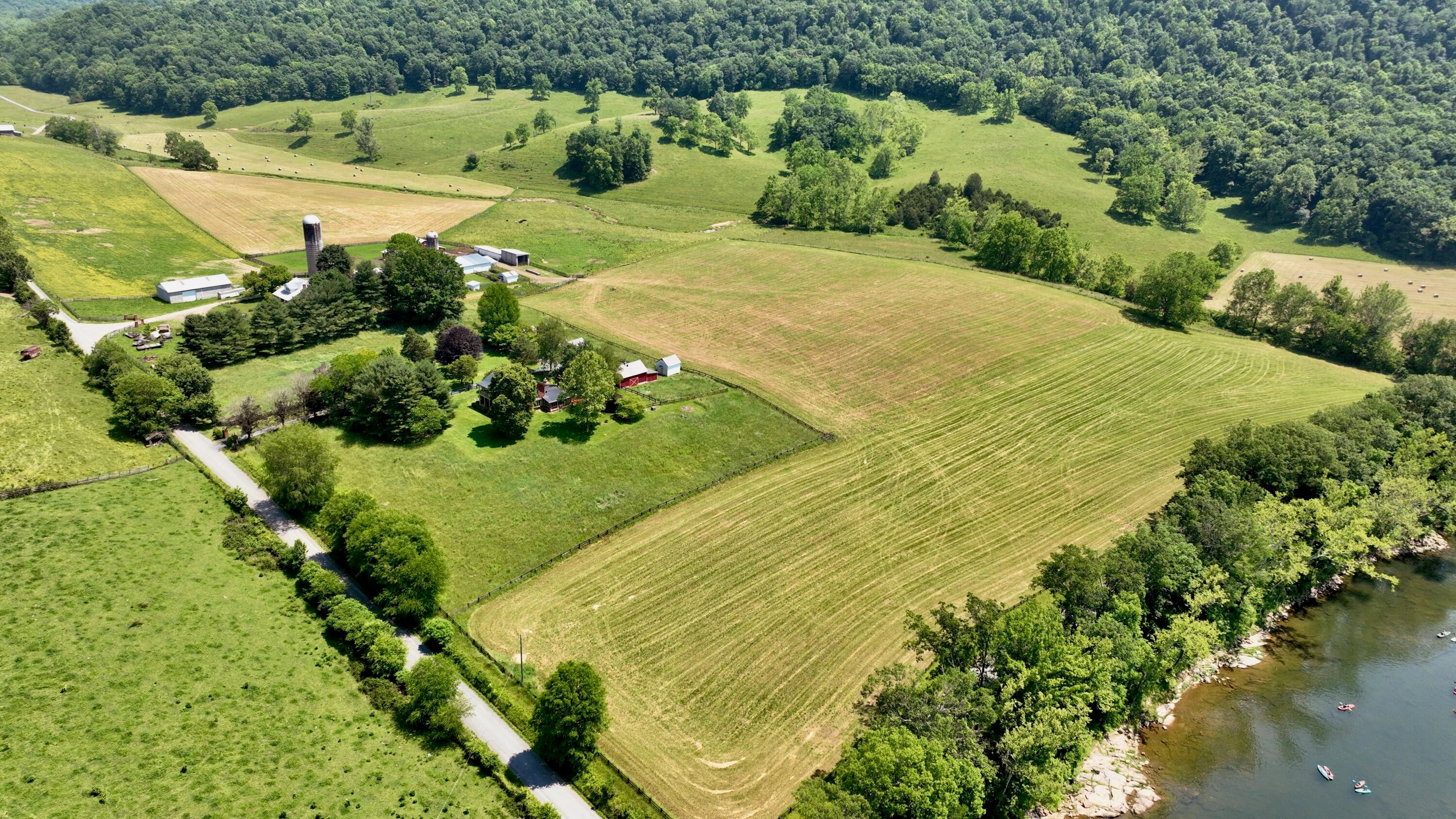 106 Creamery Road Pence Springs, WV 24962 - Photo 12 of 153 Gallery Image 12