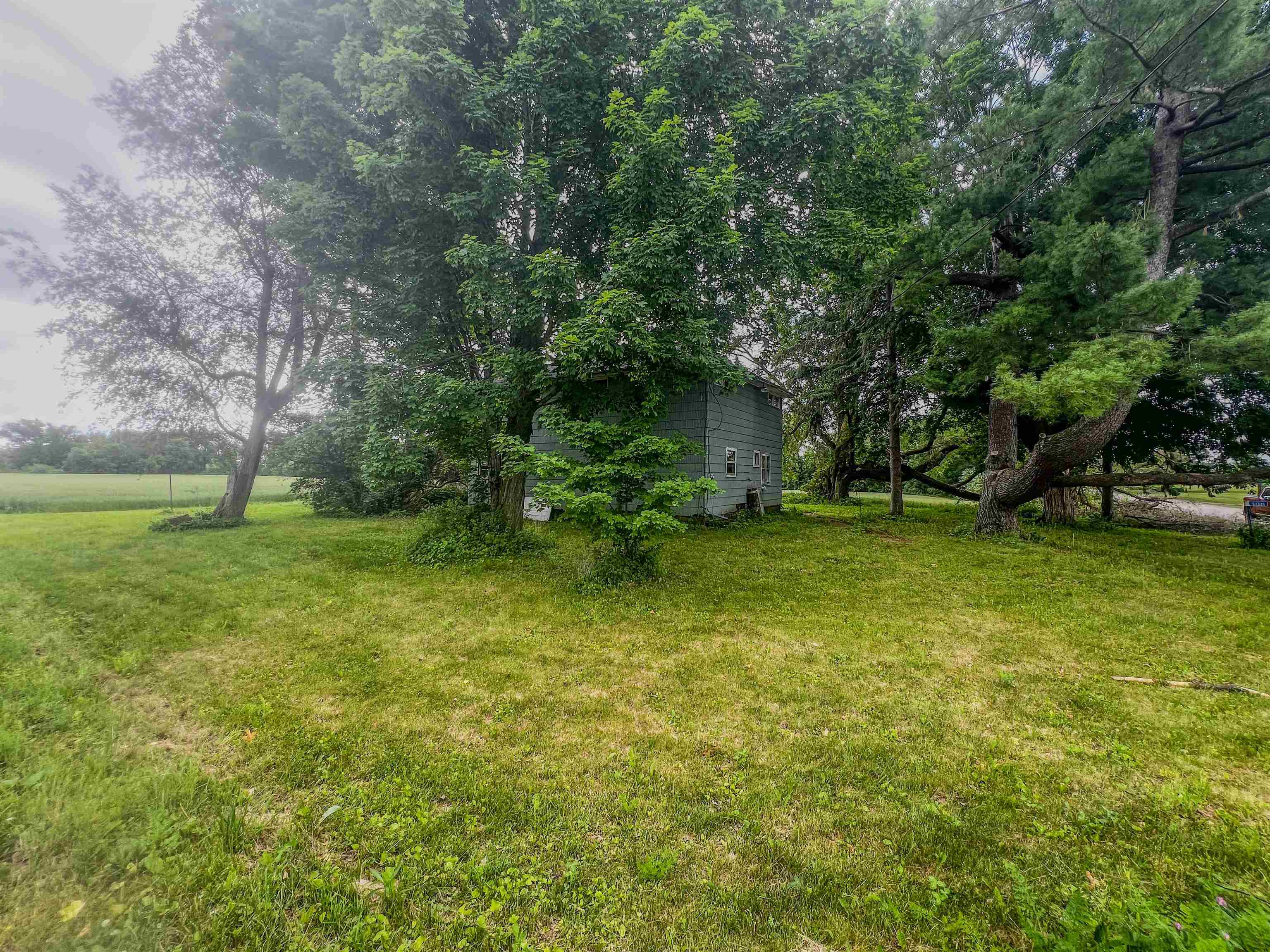 S7321 New Haven Road North Freedom, WI 53951 - Photo 2 of 18