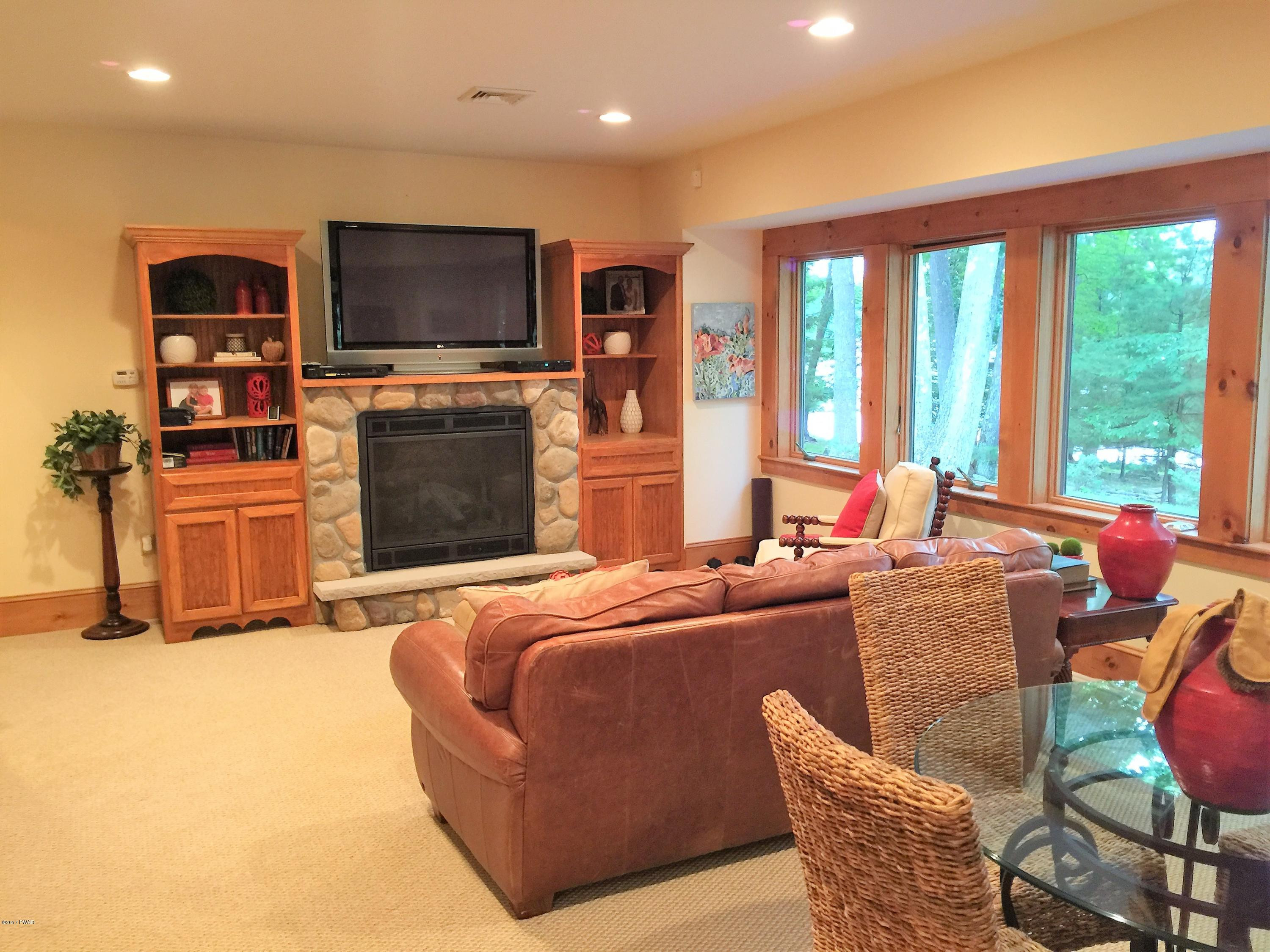 78 Ledge Road Lakeville, PA 18438 - Photo 31 of 49