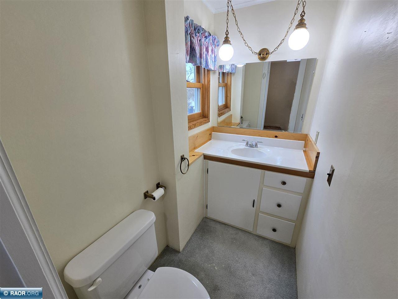226 9th Street Southwest Chisholm, MN 55719 - Photo 21 of 25