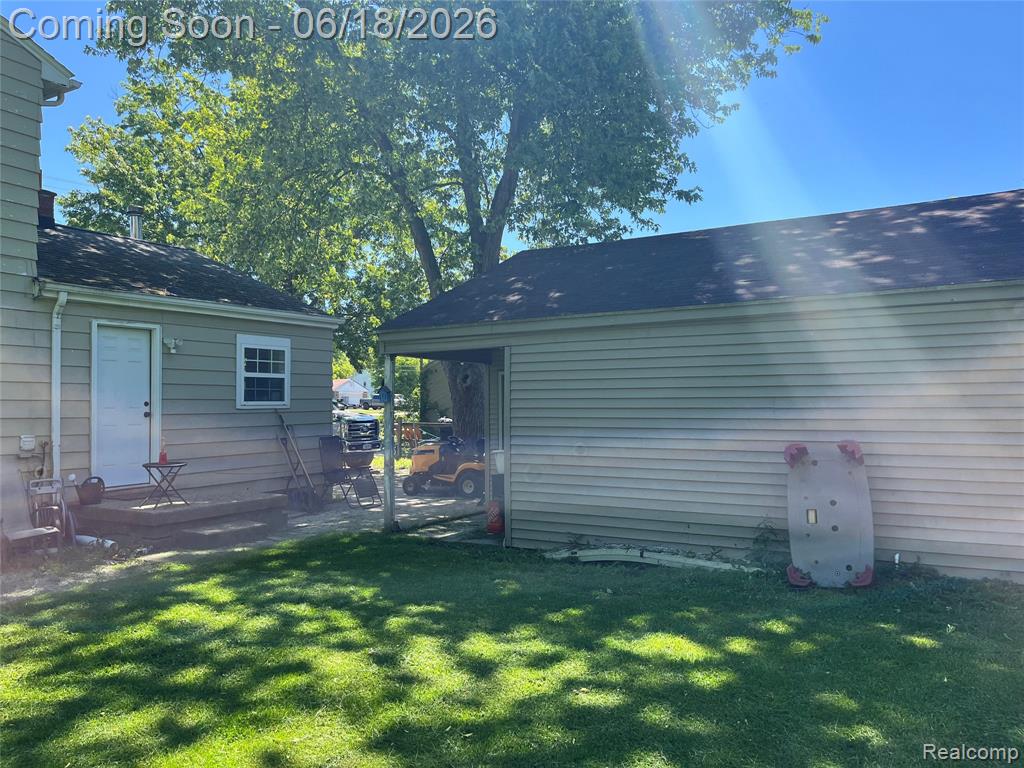 7057 Lapeer Road Davison, MI 48423 - Photo 18 of 21