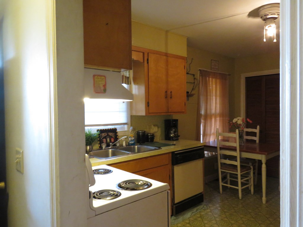 475 State Rd S-38-935 Cordova, SC 29039 - Photo 5 of 19 Photo 5