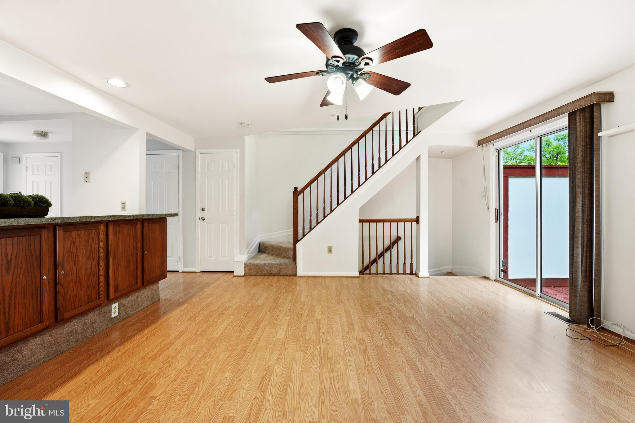 249 Sycamore Ridge Road Laurel, MD 20724 - Photo 3 of 34 Living Room