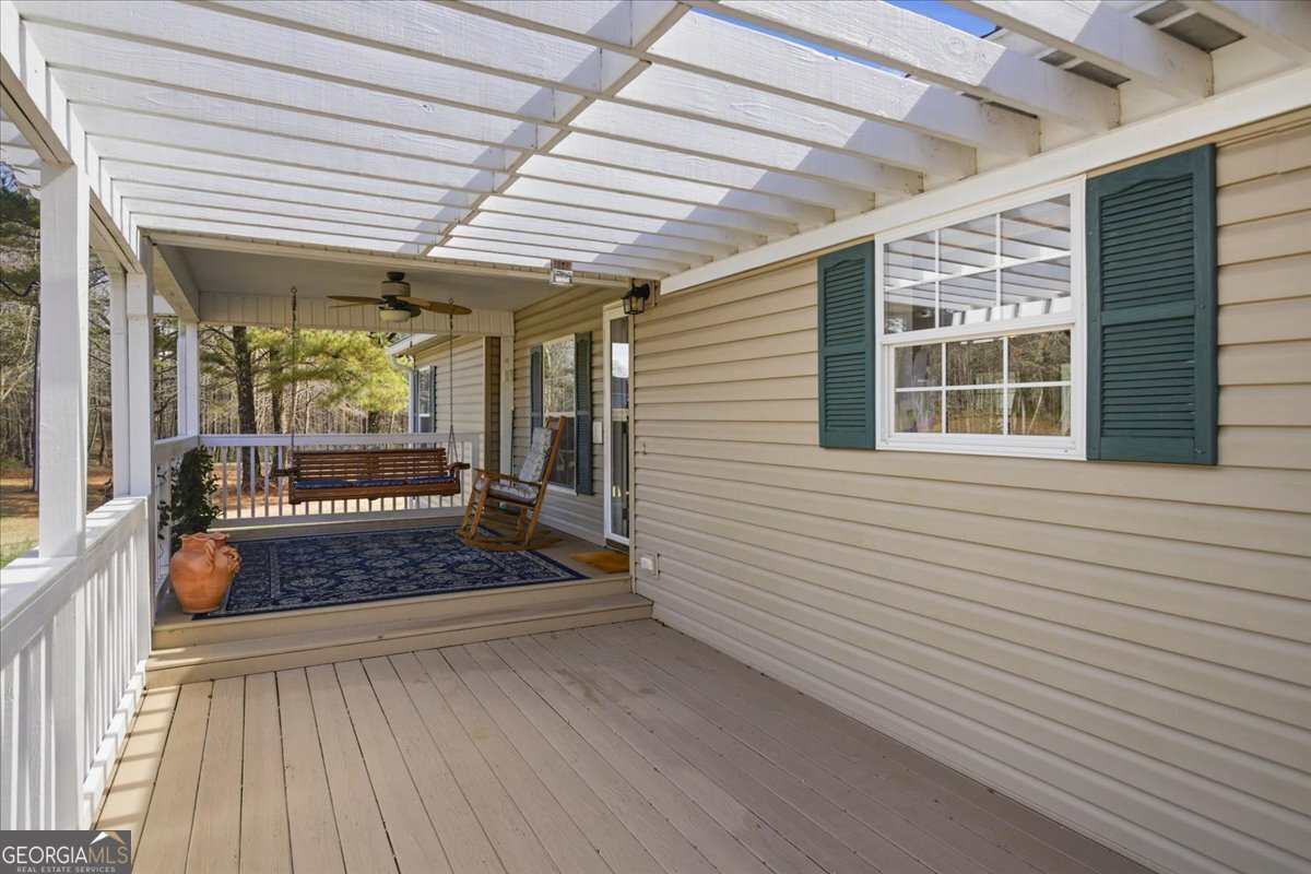 266 Payton Road Griffin, GA 30223 - Photo 29 of 48 a porch with seating space