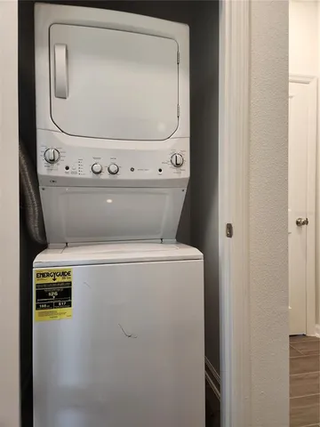a close up view of washer and dryer