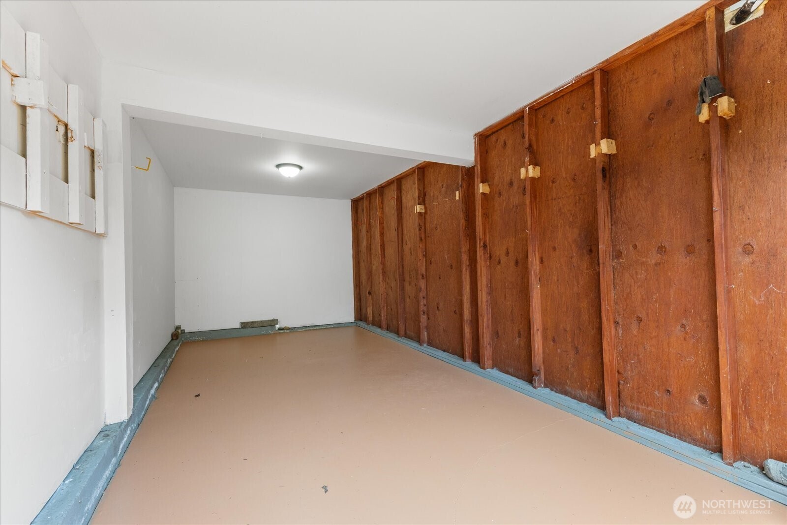 9256 Interlake Avenue North Seattle, WA 98103 - Photo 40 of 40