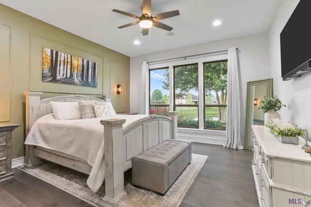 $572,000 | 13579 Bluff Point Drive, Prairieville, LA 70769