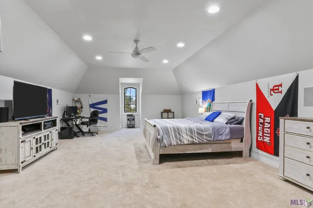 $572,000 | 13579 Bluff Point Drive, Prairieville, LA 70769