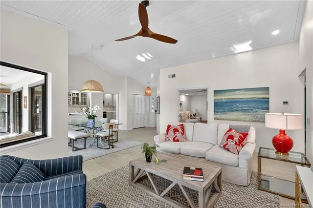 $439,000 | 6404 Southeast Brandywine Court, Unit 201, Stuart, FL 34997