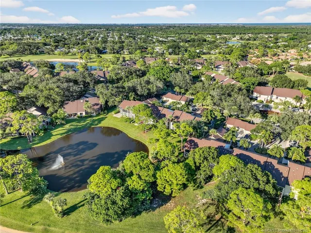 $439,000 | 6404 Southeast Brandywine Court, Unit 201, Stuart, FL 34997
