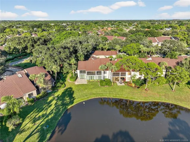 $439,000 | 6404 Southeast Brandywine Court, Unit 201, Stuart, FL 34997