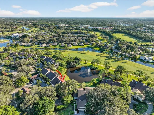 $439,000 | 6404 Southeast Brandywine Court, Unit 201, Stuart, FL 34997