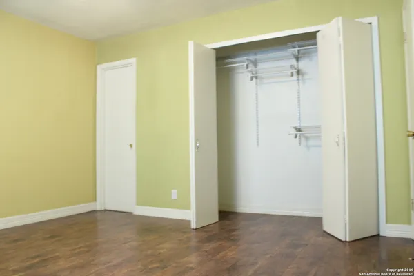 $1,750 | 13915 Anchorage Hill Drive, San Antonio, TX 78217