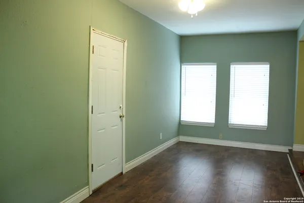 $1,750 | 13915 Anchorage Hill Drive, San Antonio, TX 78217