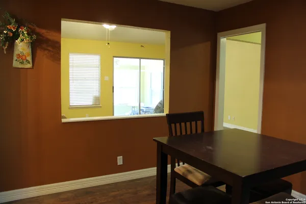 $1,750 | 13915 Anchorage Hill Drive, San Antonio, TX 78217