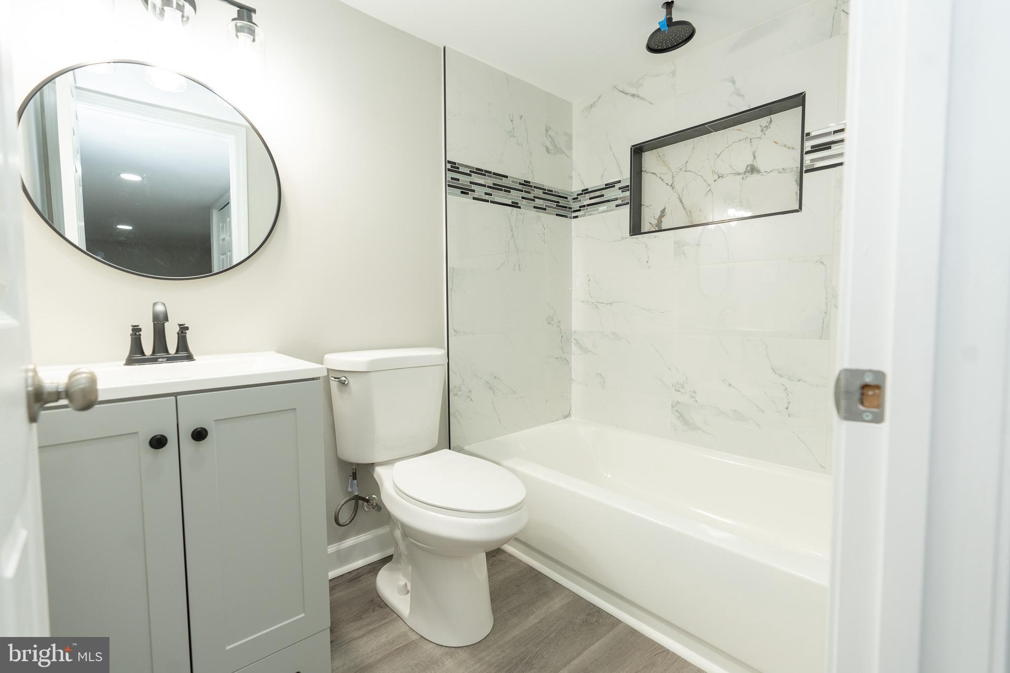154 Collins Avenue Baltimore, MD 21229 - Photo 15 of 41