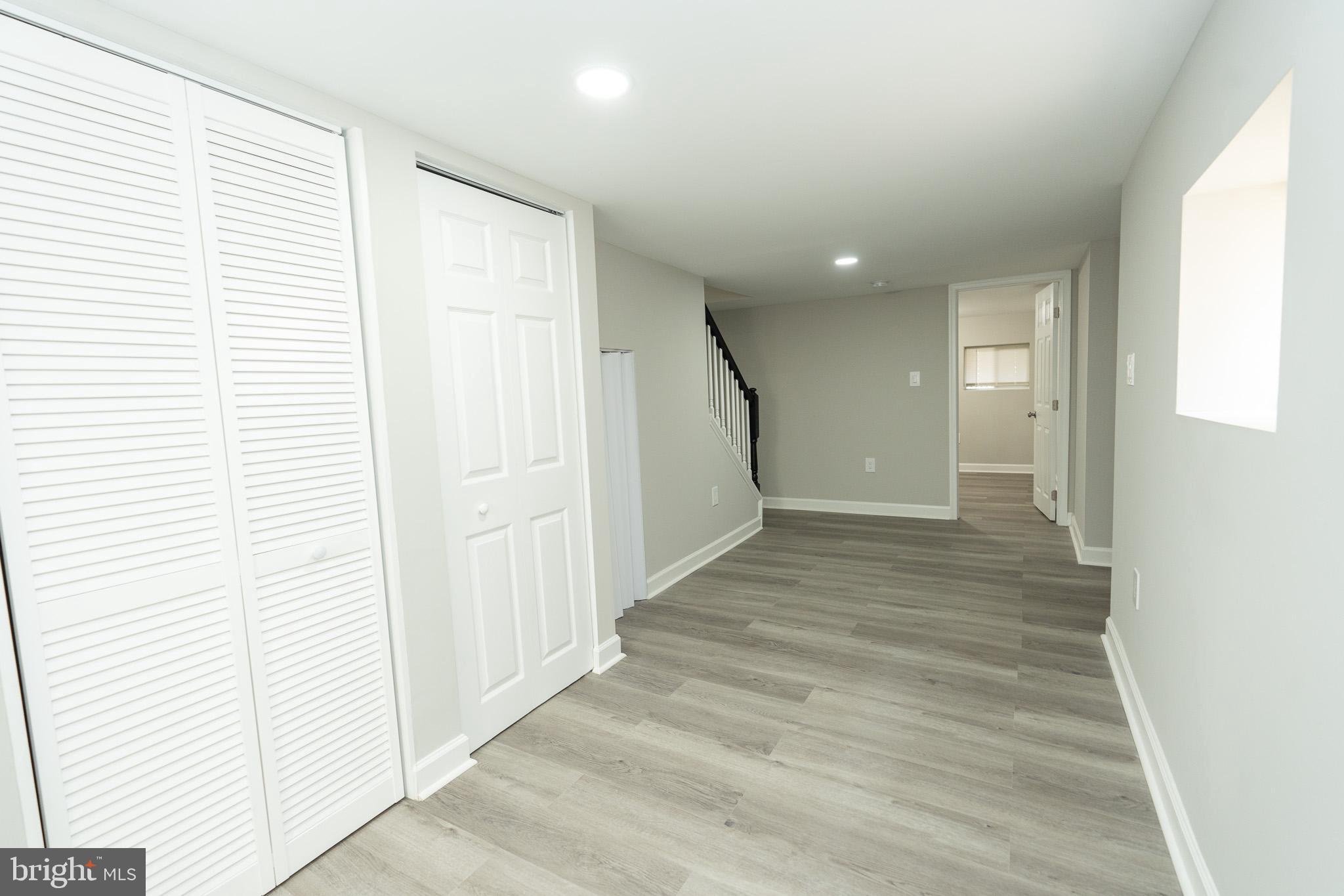 154 Collins Avenue Baltimore, MD 21229 - Photo 17 of 41